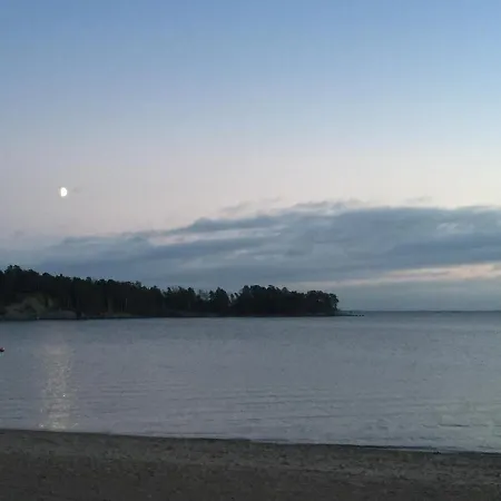 Close To The Sea With Private Sauna, 5 Min To Metro 公寓 *